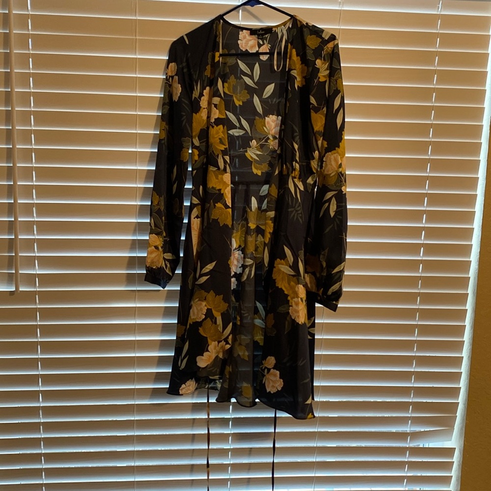 Beautiful satin, small wrap dress